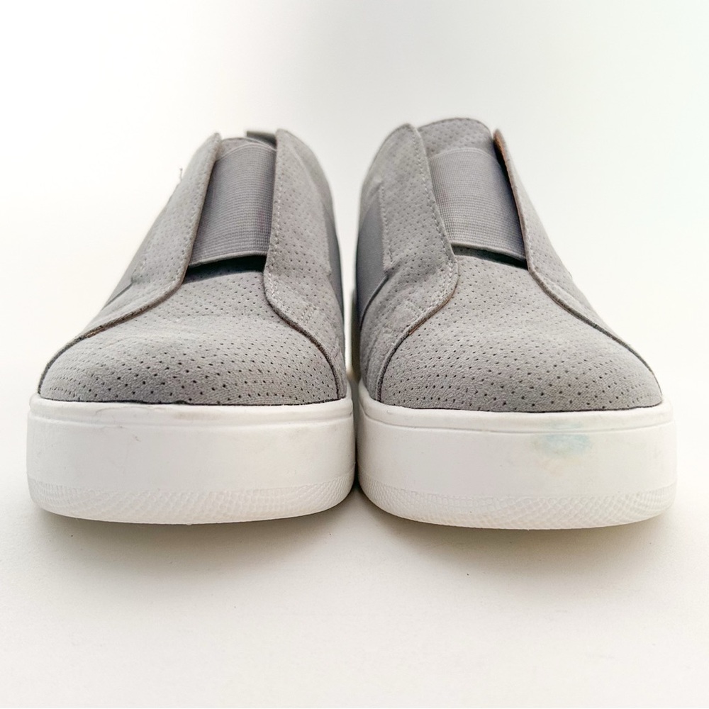 Steve Madden Brad Slip-On Sneakers Light Gray Platform Shoes Casual Comfort 7.5 - Picture 3 of 8
